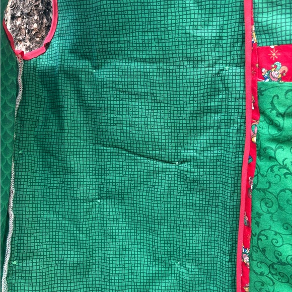 Vintage Festive Kitty  Green Women’s Vest - Picture 6 of 9